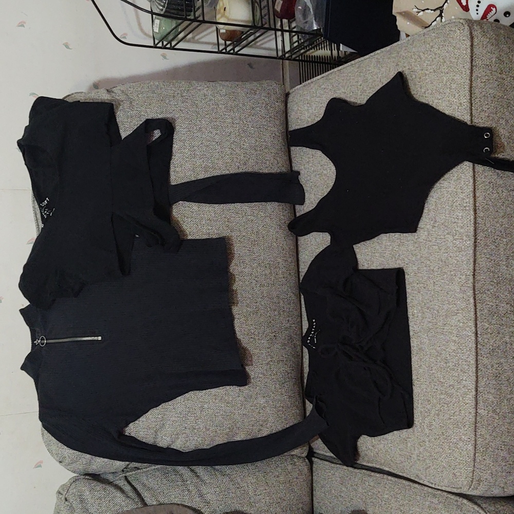 Bundle of blacktops